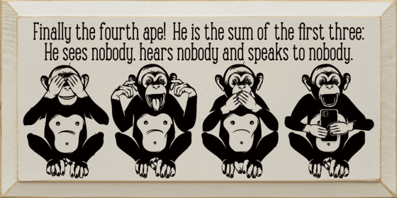 Finally the fourth ape! He is the sum of the first three (Color: Old Ivory)