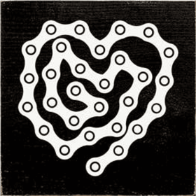 Bike Chain Heart Wood Sign (Color: Old Black)
