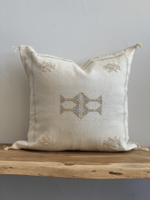 Handmade Cactus Silk Throw Pillow Covers (Color: White, size: 18x18/20x20)