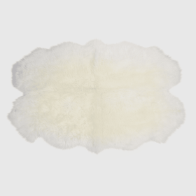 CLASSIC SHEEPSKIN QUARTO PELT RUG (Color: NATURAL IVORY, size: NATURAL IVORY)